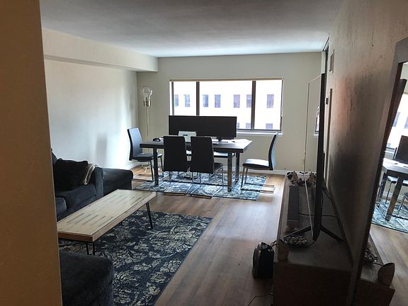 4th image of 1551 Larimer St Floor 7