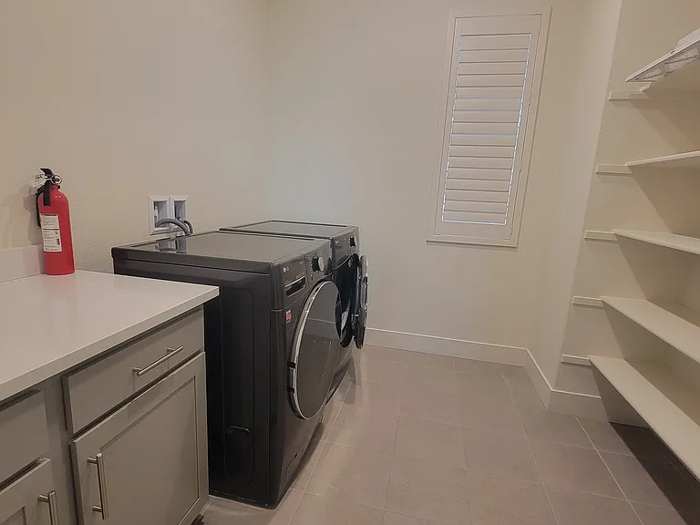 2377 Ostera St — Photo 14