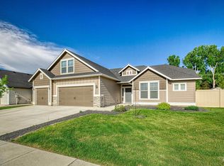 5338 N Maplestone Ave, Meridian, ID 83646