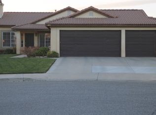 1693 Quail Summit Dr, Beaumont, CA 92223