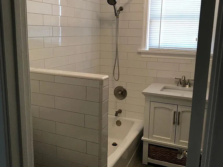 12433 Howard St — Photo 9
