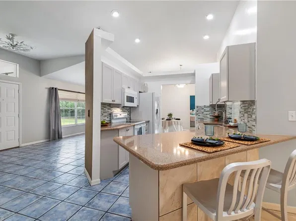 3271 7th AVE NW, NAPLES, FL 34120