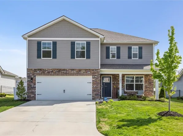 7631 Lovegrass Ter, New Kent, VA 23124