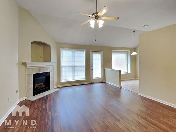 2nd image of 10062 Bloomsbury Ave