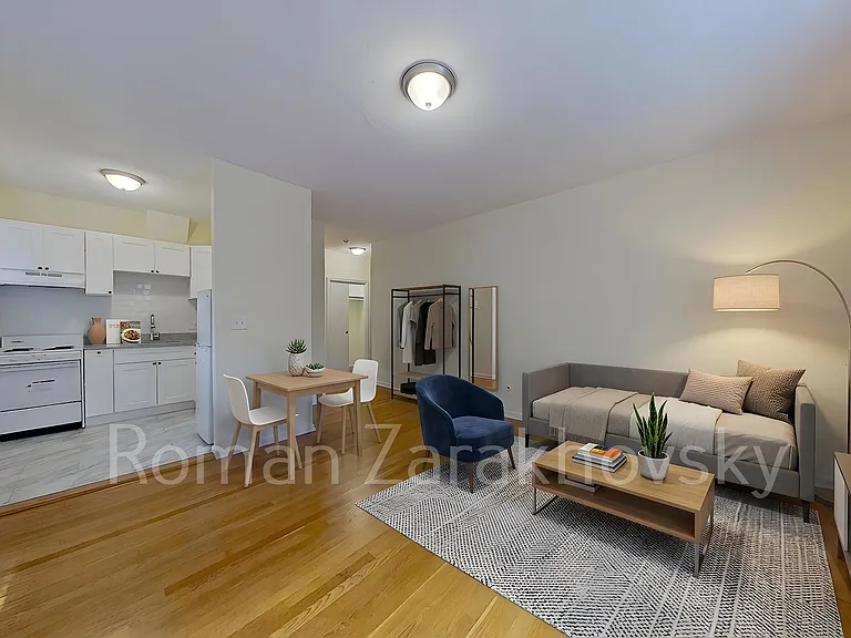 7 Wade St #6 — Photo 1