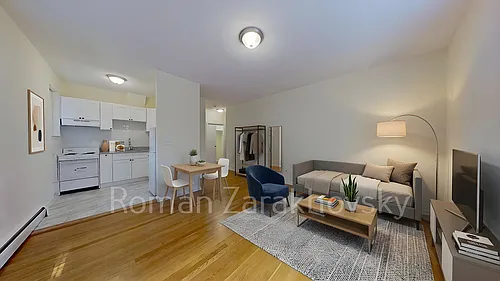 7 Wade St Photo 1