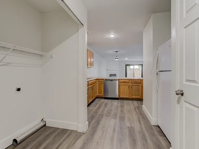165 Westhaven Dr — Photo 54