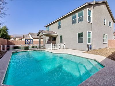 8101 Calico Wind St, Las Vegas, NV, 89131