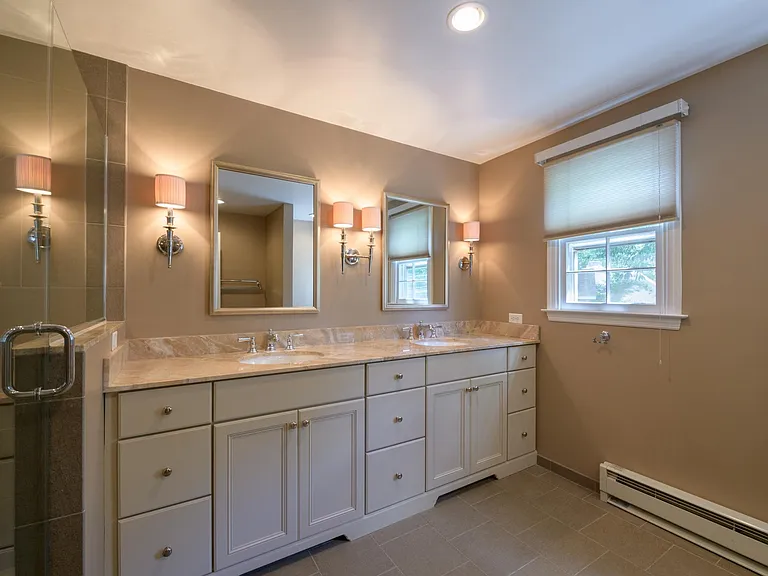 100 Pine Tree Rd — Photo 9