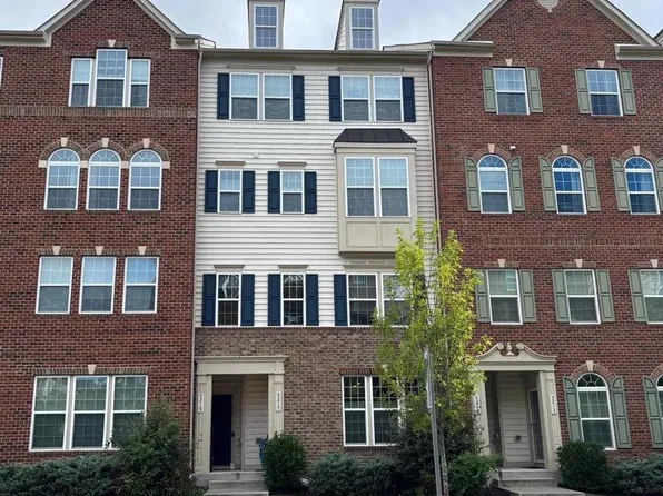 5219 Stream Bank Ln #308, Greenbelt, MD 20770