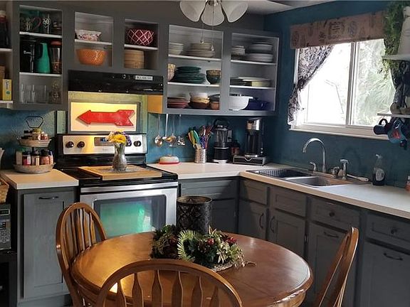 5th image of 207 Kilsythe St