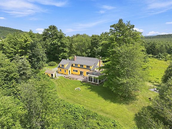 4th image of 656 Highland Way