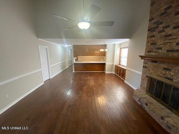 4th image of 108 Glen Hollow Dr