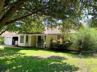 800 Holly Hill Rd, Mineral Wells, TX 76067