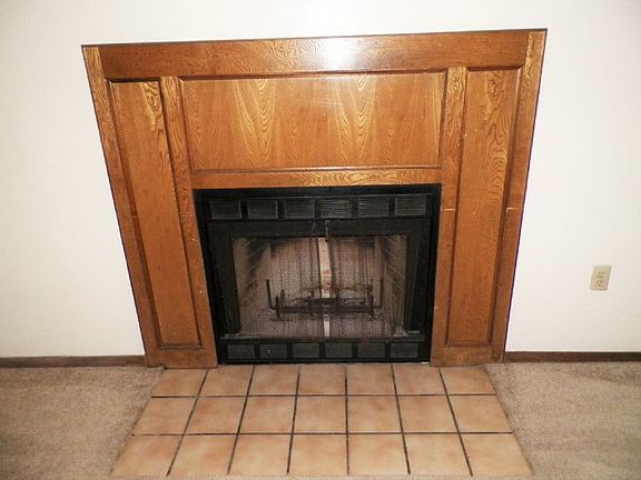 4th image of 4001 NW Ozmun Ave APT D