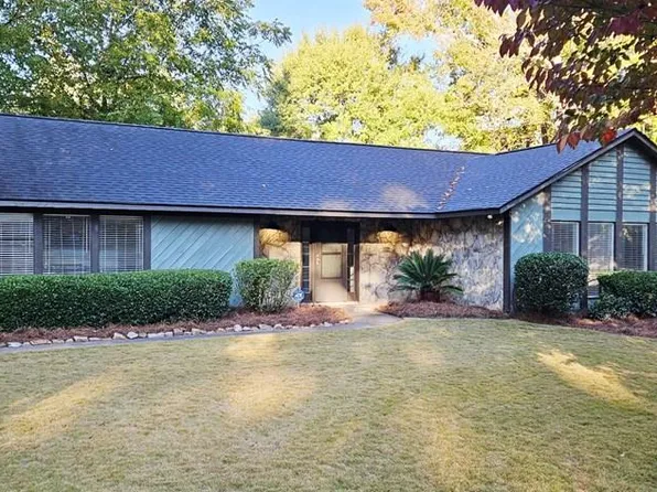 7407 Peppercorn Dr, Columbus, GA 31909