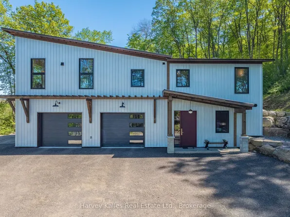 25 Natures Way, Huntsville, ON P1H 0B4