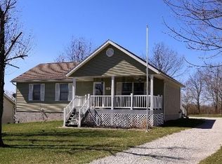 671 Greenbriar Cir, Howard, OH
