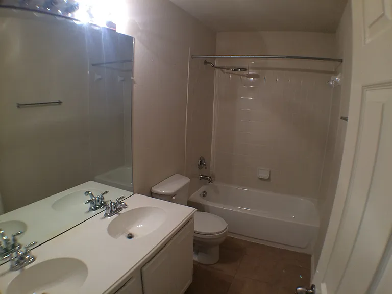 2509 Nueces Cv — Photo 20