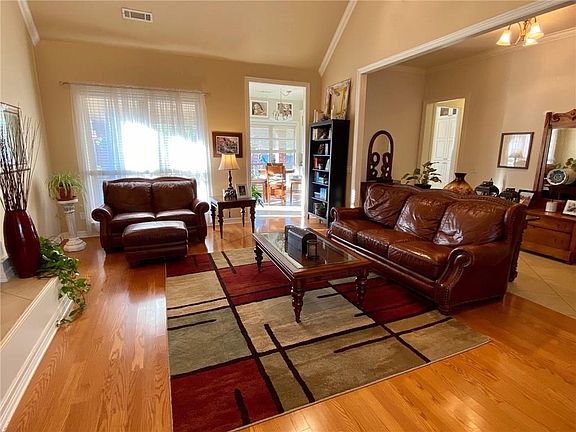 4th image of 3788 W Edgewater Dr