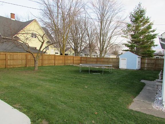 4th image of 119 Sanford St