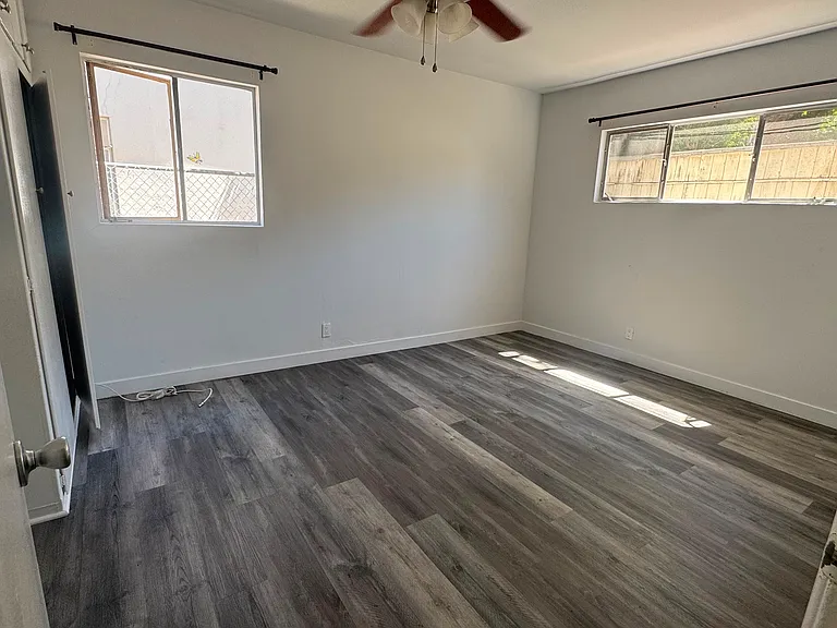 1132 S Holt Ave #3 — Photo 12
