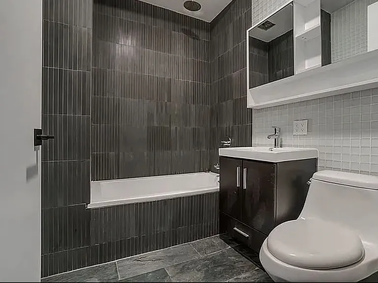 364 Bedford Ave #G4 — Photo 6