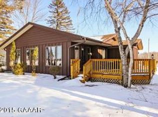 8644 E Lake Carlos Dr NE, Carlos, MN 56319