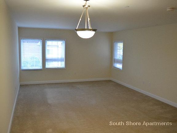 3rd image of 4 Norwest Dr #308F