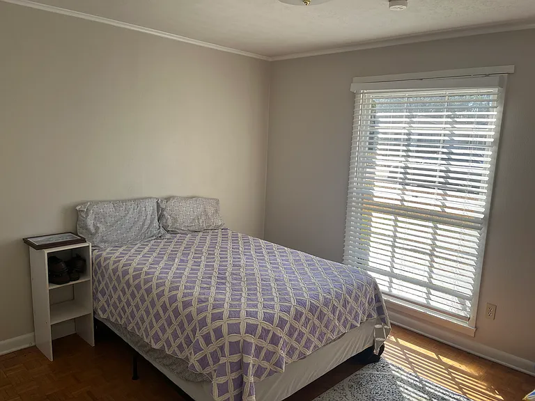 842 Newland St — Photo 18