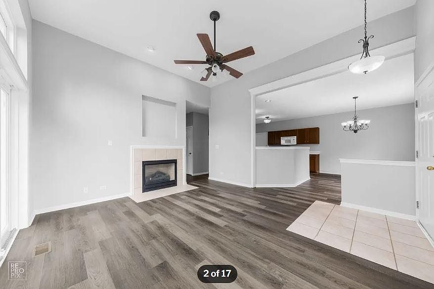 1st image of 920 Parkhill Cir #920