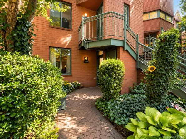 572 Louisiana Avenue #1, Brooklyn, NY 11239