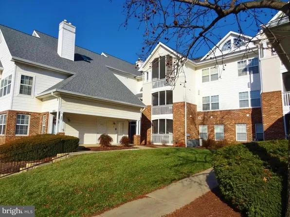 6510 Lake Park Dr APT 103, Greenbelt, MD 20770