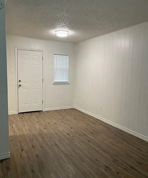 1505 W Pearl St #15 — Photo 7