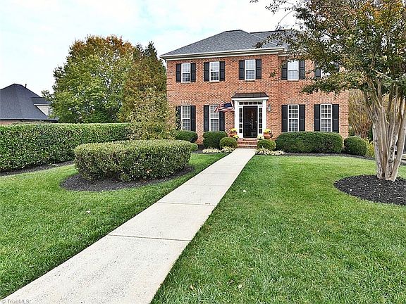 2nd image of 543 N Hiddenbrooke Dr