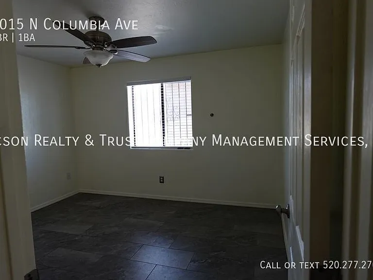 1015 N Columbia Ave — Photo 12