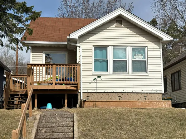 2719 W 9th St, Duluth, MN 55806