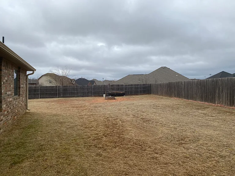 1401 Limestone Way — Photo 37