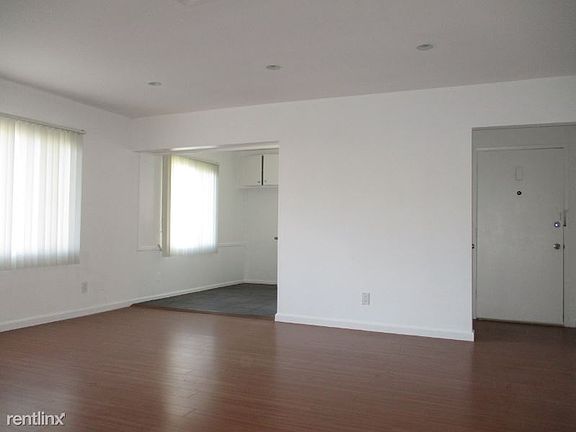 3rd image of 11101 Hartsook St APT 3