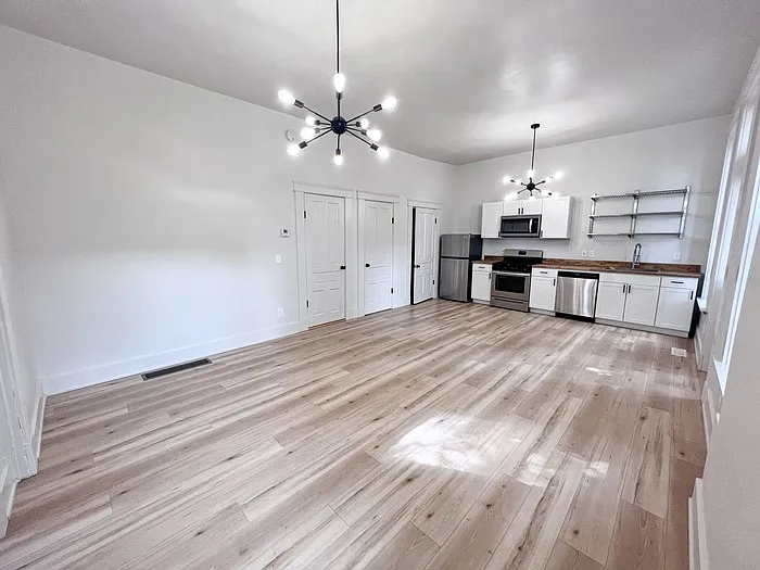 903 Isabella St #1 — Photo 2