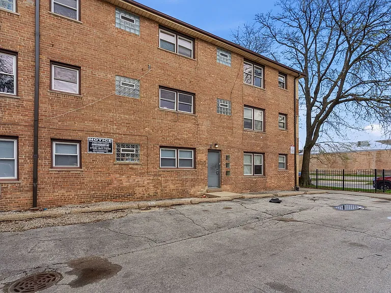 7900 S Merrill Ave #2E — Photo 16