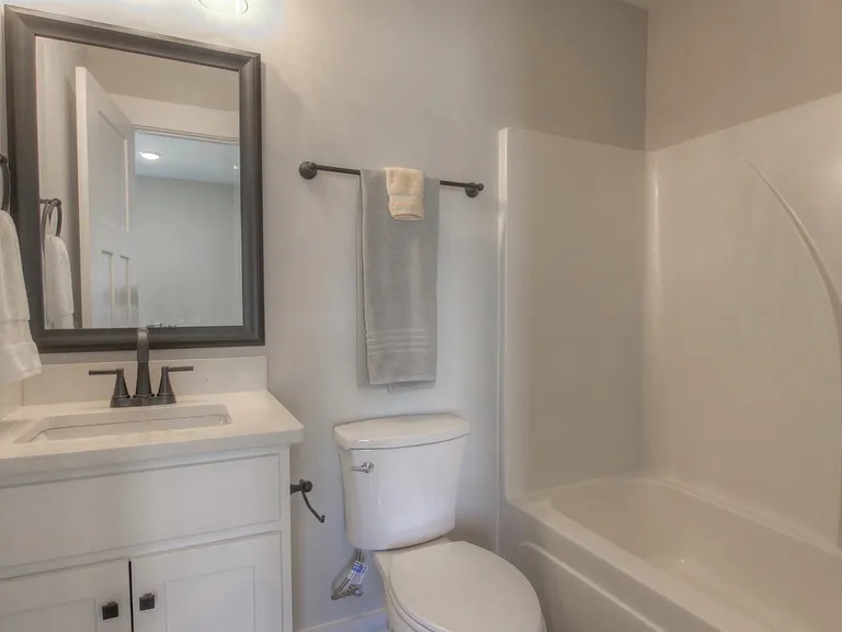 719 Perrigan Ln — Photo 13