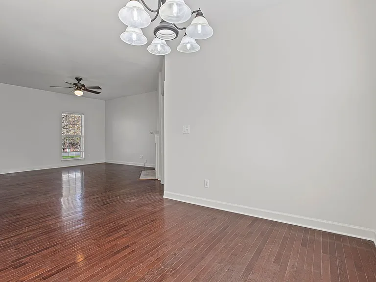 142 Big Ben Ct — Photo 11