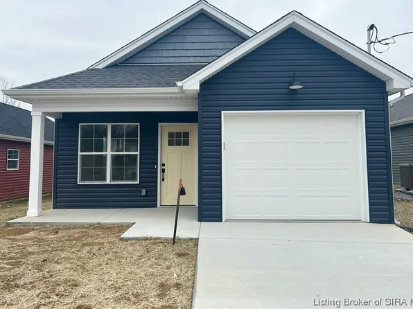 985 Wooded Trail, Scottsburg, IN 47170