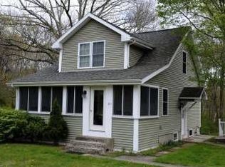 211 Winthrop St, Rehoboth, MA 02769