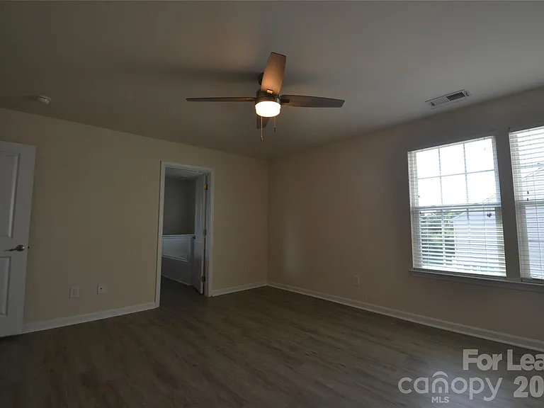 16208 Murphey Trail Ln — Photo 37