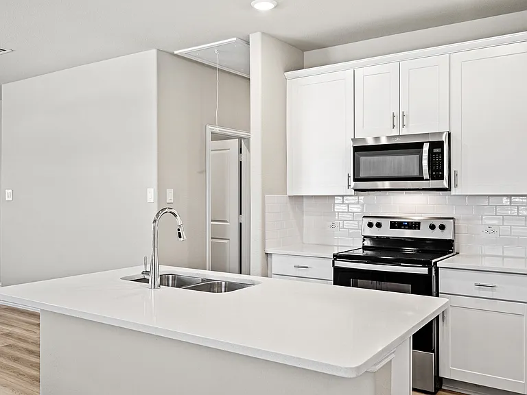 3300 Sedge Grass Dr — Photo 5