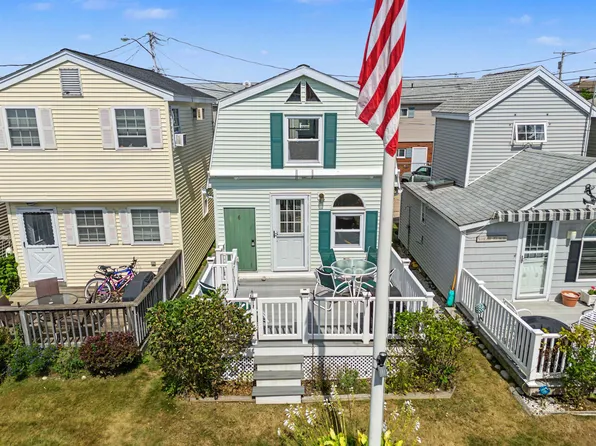 66 Kings Highway #6, Hampton, NH 03842