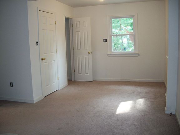 Master bedroom "sitting area" with extra closet