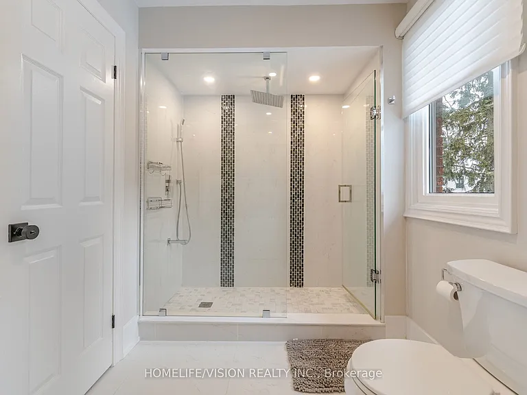 1298 Bunsden Ave — Photo 23
